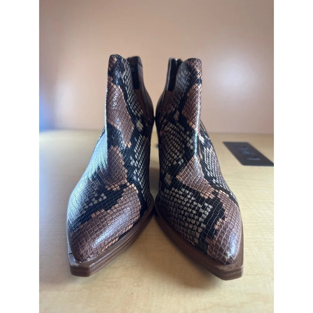 Vince Camuto Snakeskin Embossed Pointed Toe Block Heel Booties Brown Black‎ 9M